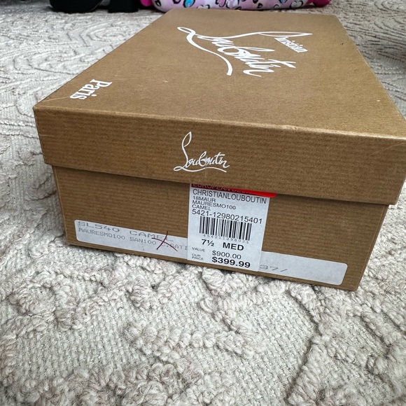 Christian Louboutin Mary Jane’s Heels - Picture 2 of 11